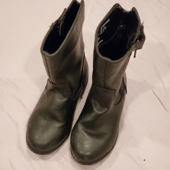 Girls boots - Picture 2 of 3